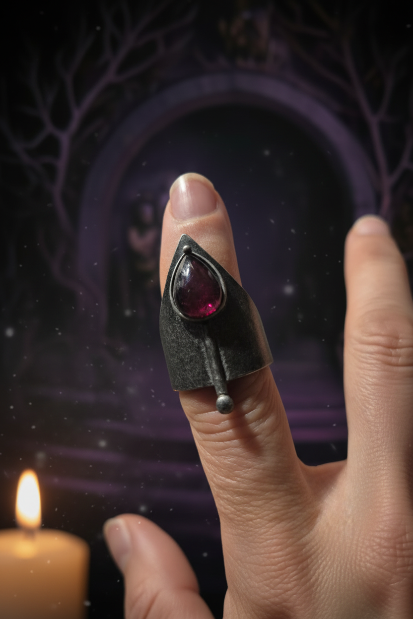 Bague Gothique Armure – Style Médiéval